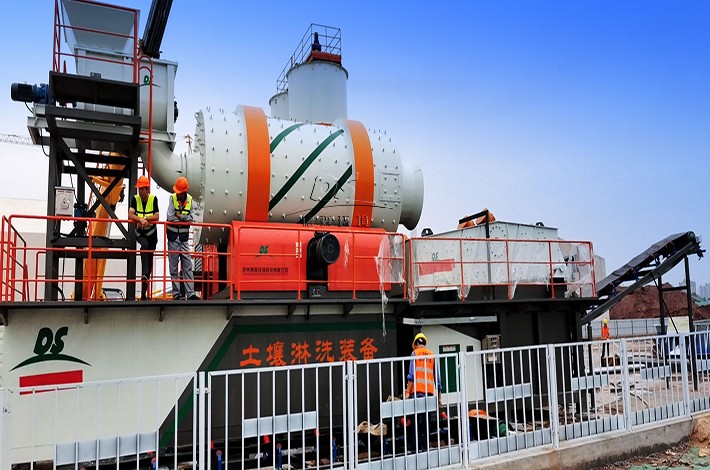 土壤淋洗設(shè)備運(yùn)行現(xiàn)場(chǎng) 土壤淋洗設(shè)備運(yùn)行現(xiàn)場(chǎng)