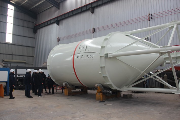 撬裝式土壤淋洗模塊生產(chǎn)車間